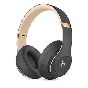 New Beats Studio 3 Wireless Headphones